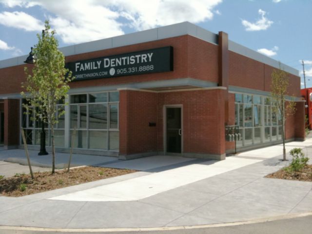 Heritage Family Dentistry office exterior in Burlington, Ontario